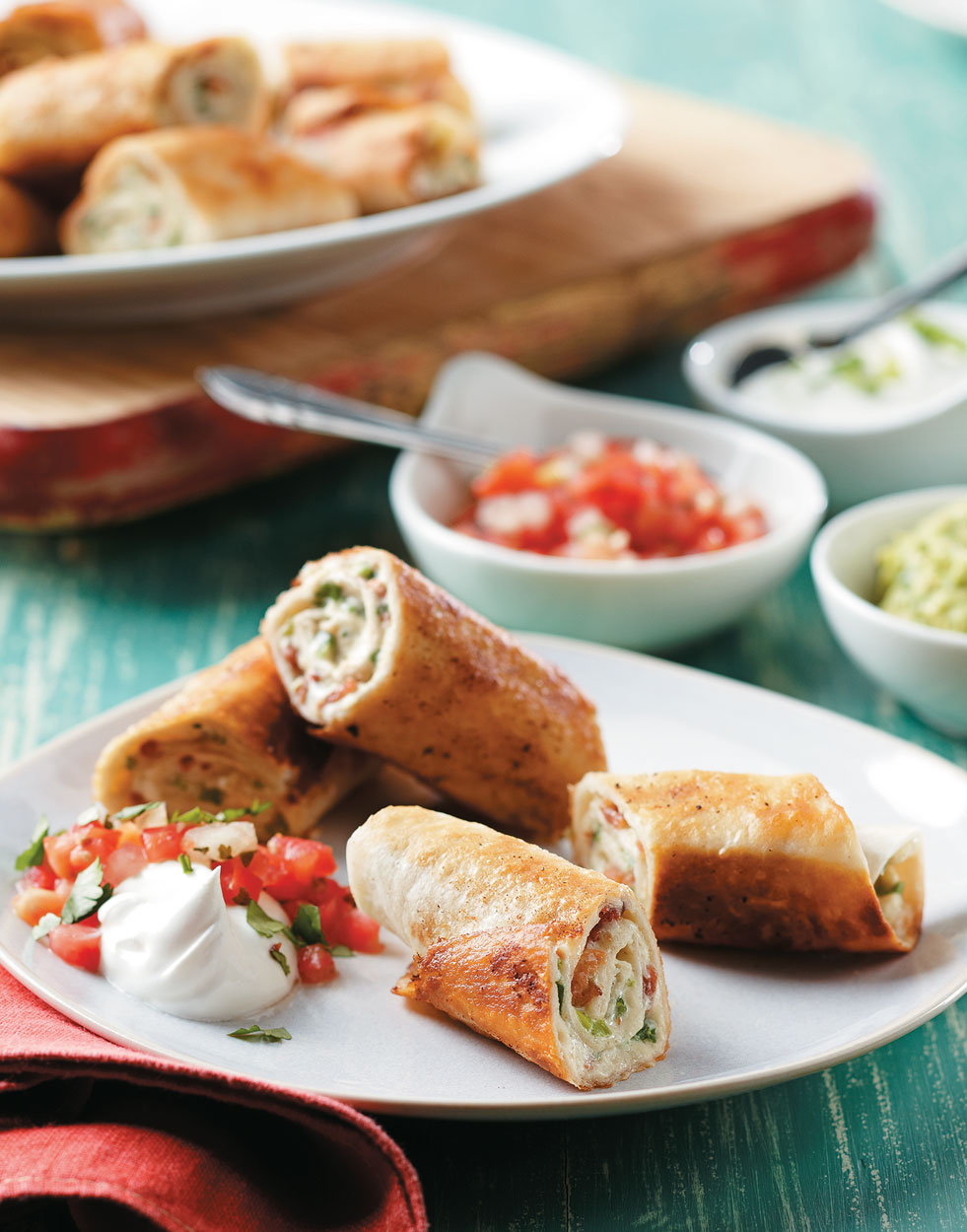 Cheesy Bacon-Jalapeño Roll-Ups Recipe
