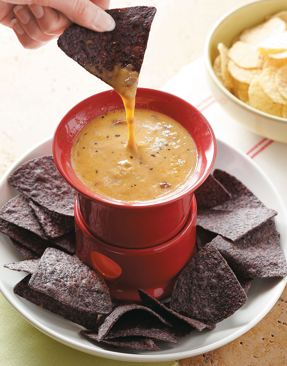 Chili-Cheese Fondue Recipe