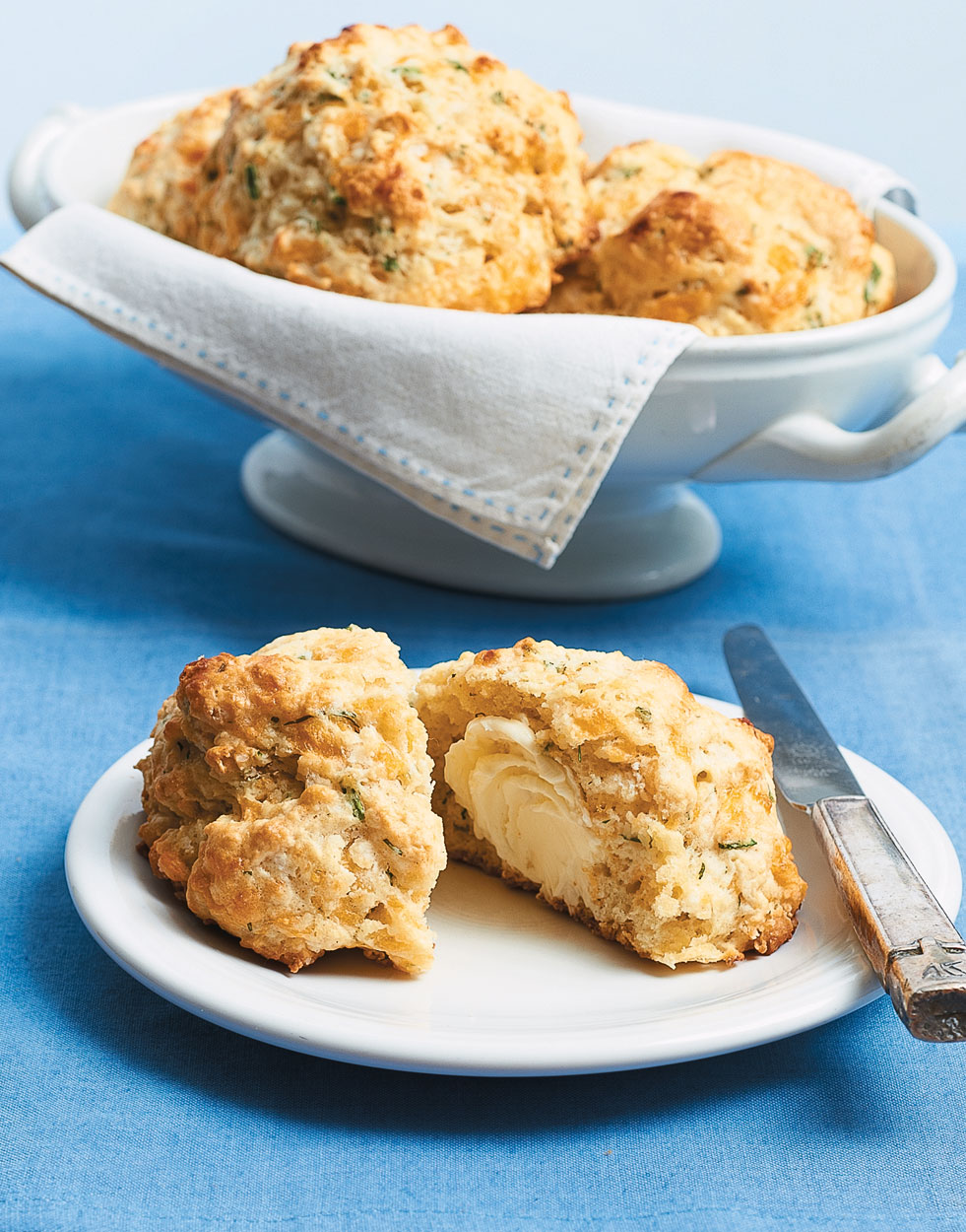 Herb-Cheddar Biscuits Recipe