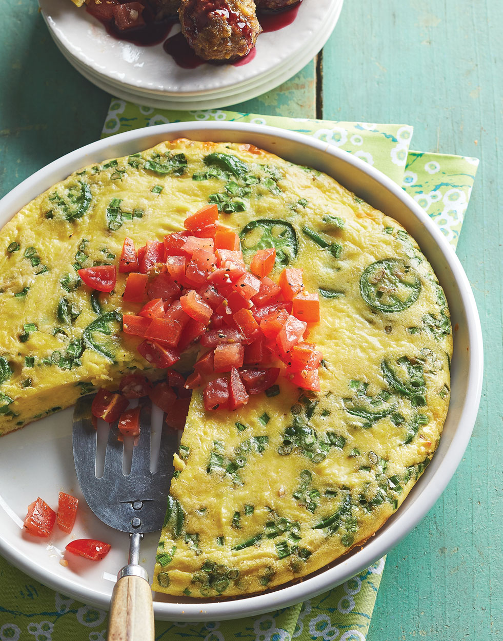 Jalapeño Frittata with scallions & pico de gallo Recipe