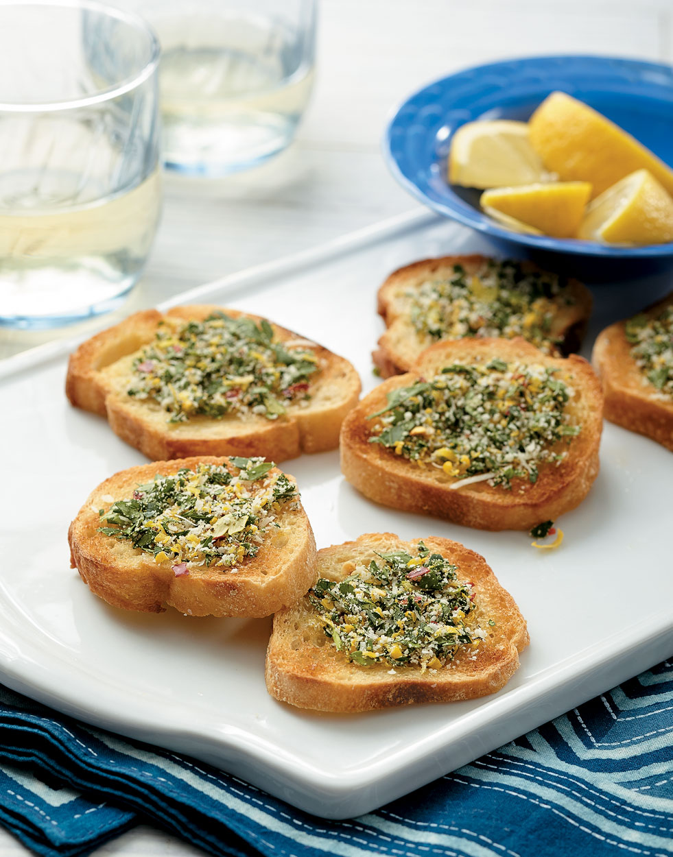 Lemon-Parsley Crostini Recipe