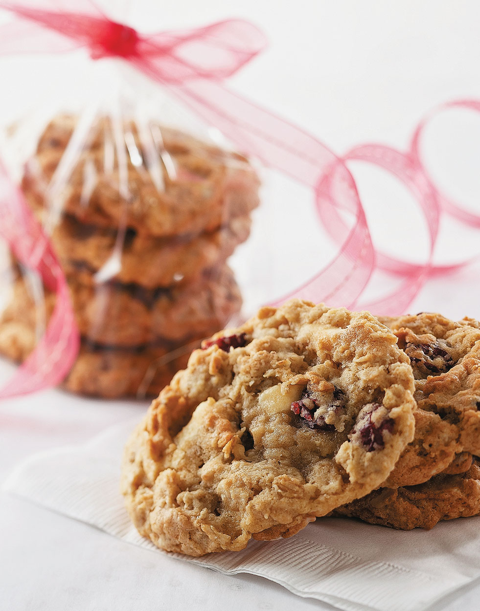 Oatmeal-Cranberry Cookies Recipe - Cuisine at Home