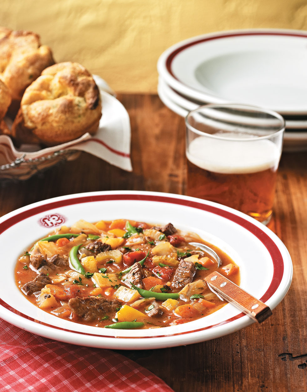 Old-Fashioned Vegetable Beef Soup Recipe - Cuisine at Home