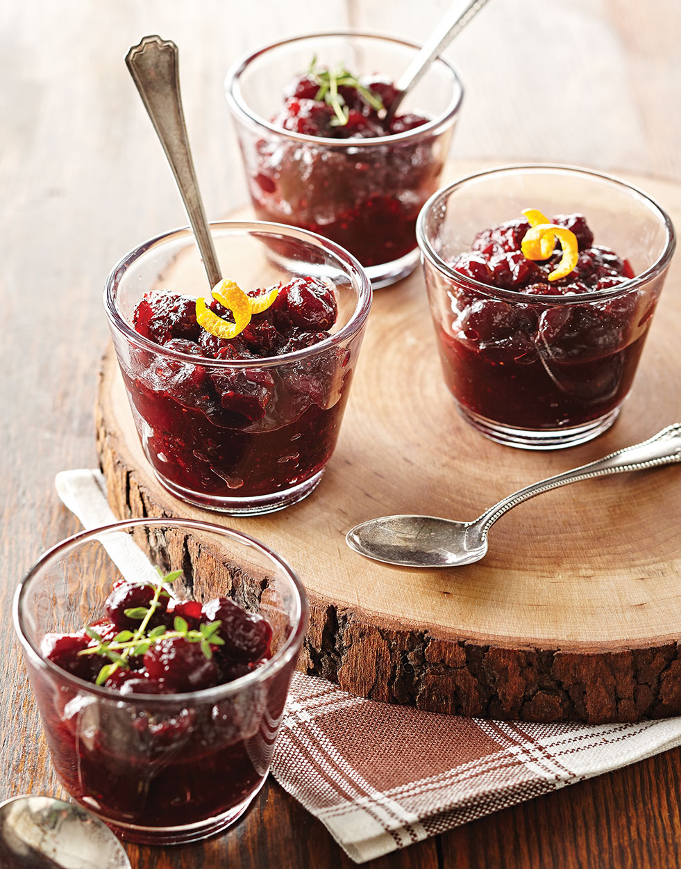 Savory Cranberry Sauce with red wine & thyme Recipe