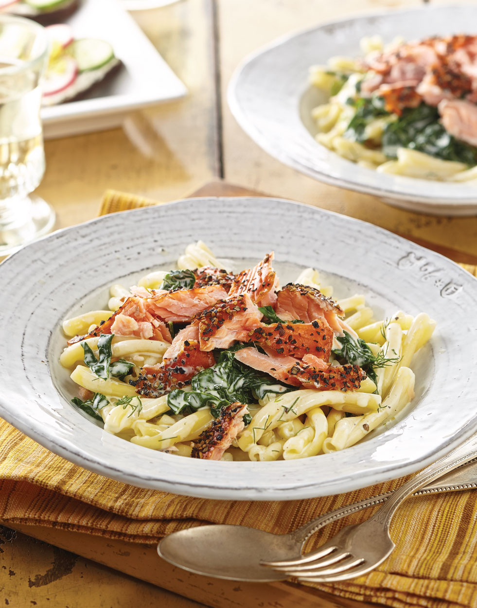 Smoked Salmon Pasta with Spinach & Dill Recipe