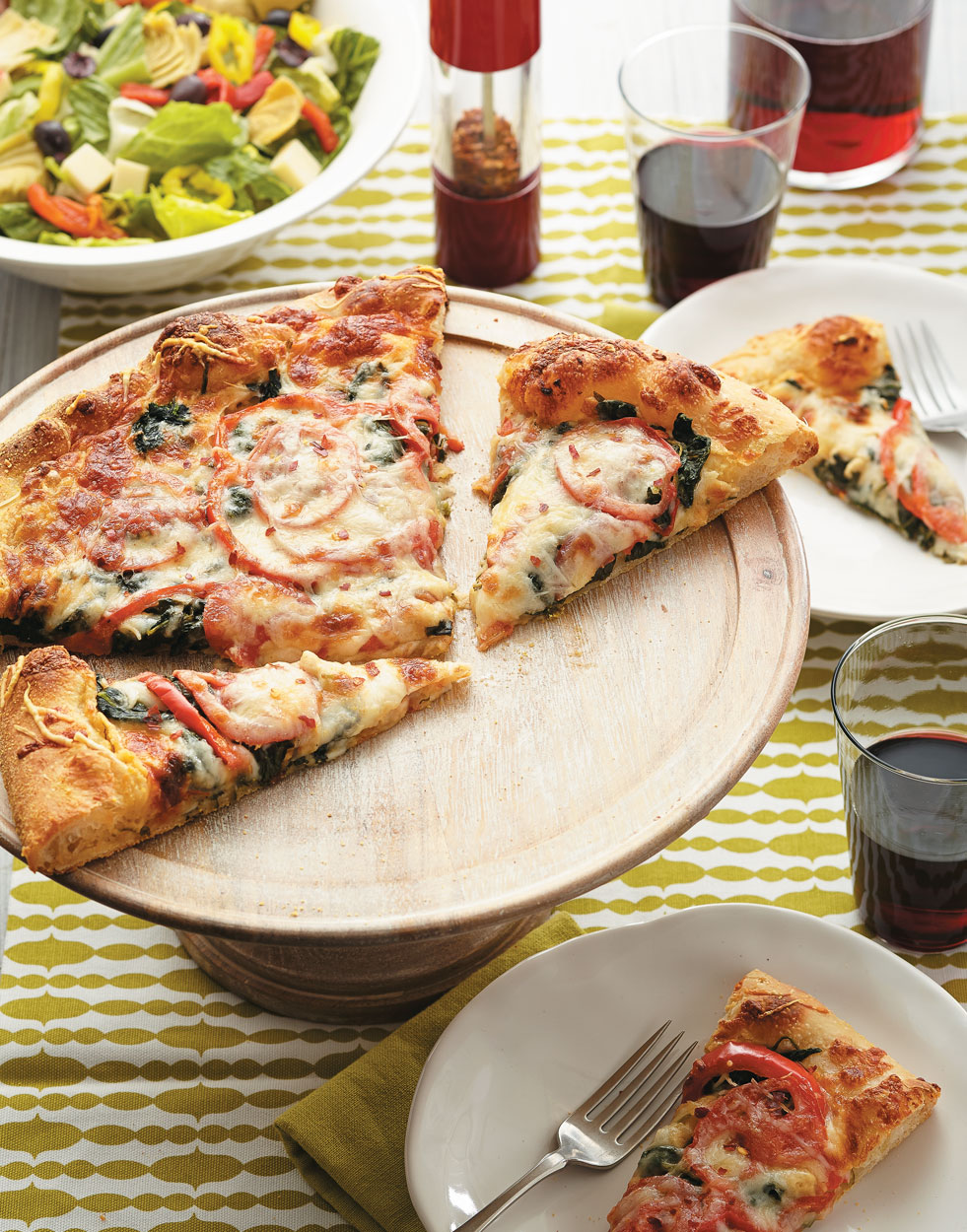 Veggie Pizza with garlic hummus Recipe